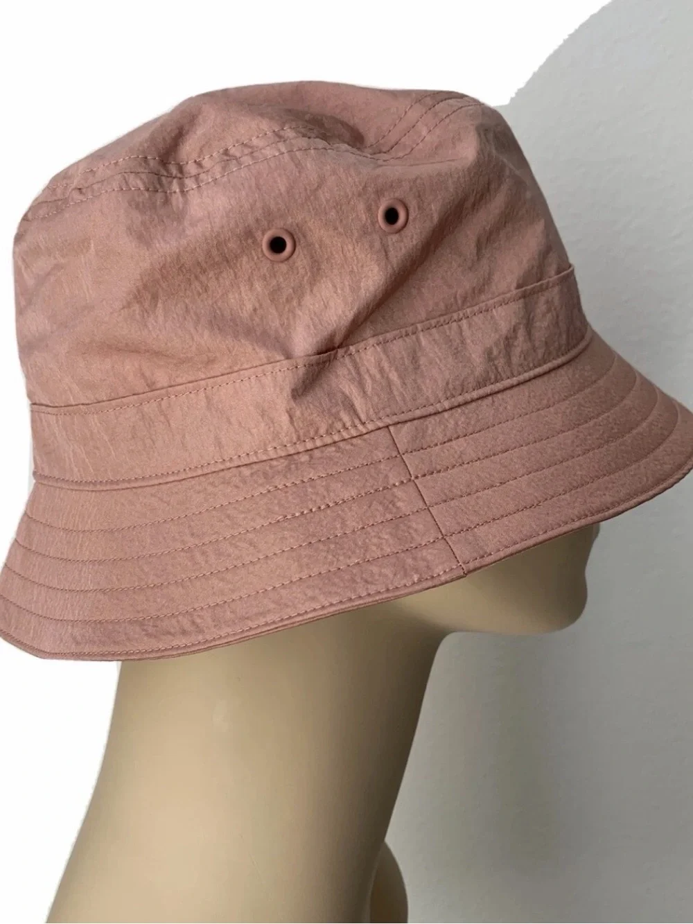 Lululemon On My Level Bucket HatPNPA Pink Water Repellent Ventilation size